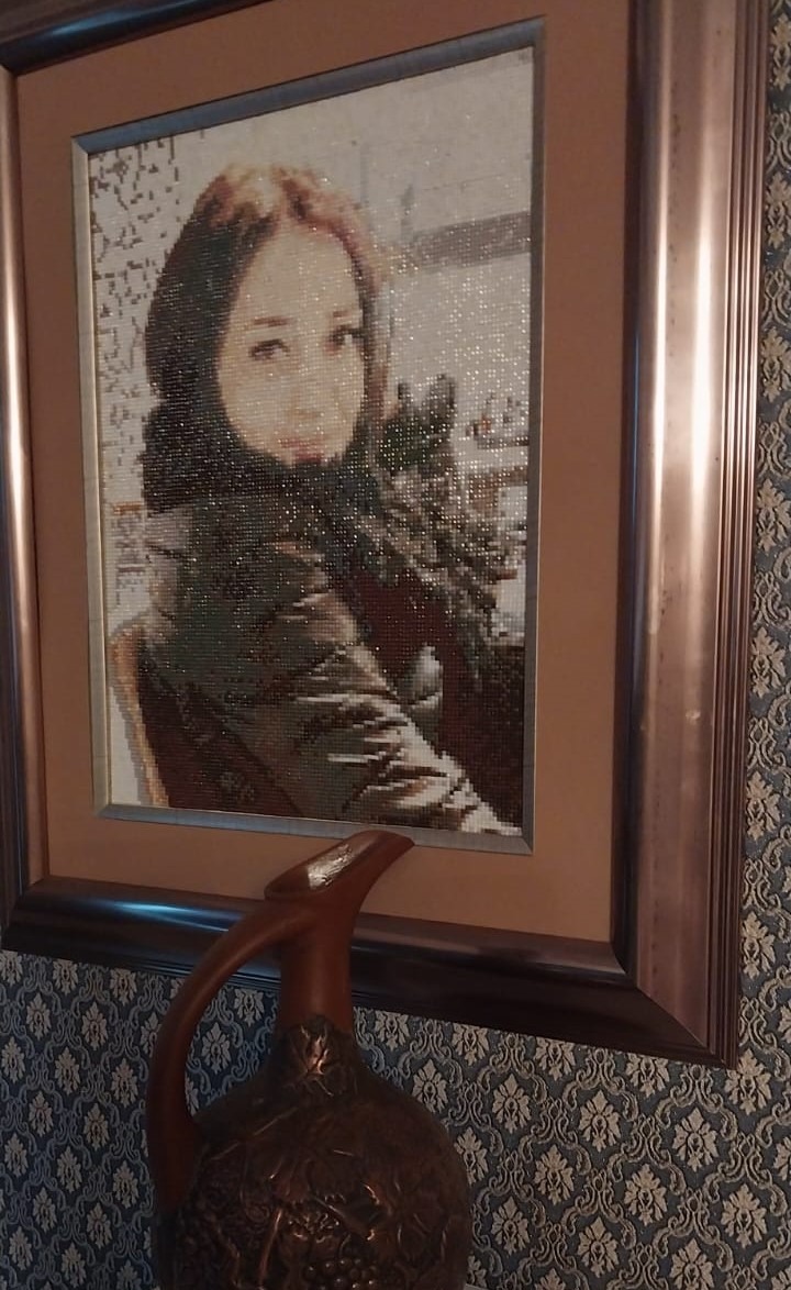 Портрет младшей дочери – алмазная мозаика