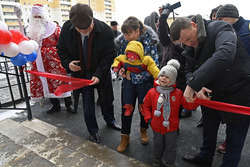 Губернатор Александр Никитин вручил ключи детям-сиротам в Тамбове