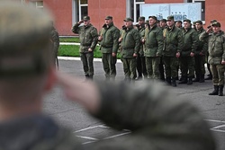Тамбовчане проводили военнослужащих на специальную военную операцию: фоторепортаж