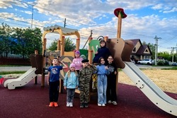 В Кирсанове оборудовали новую детскую площадку