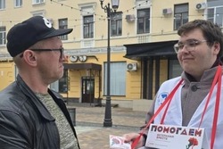 Тамбовские волонтеры присоединились к акции «Красная гвоздика»