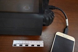 Подросток из Тамбова работал курьером телефонных мошенников