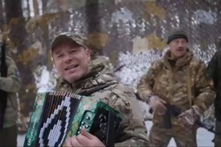 Новогодний кавер хита «333» покажут по двум федеральным каналам