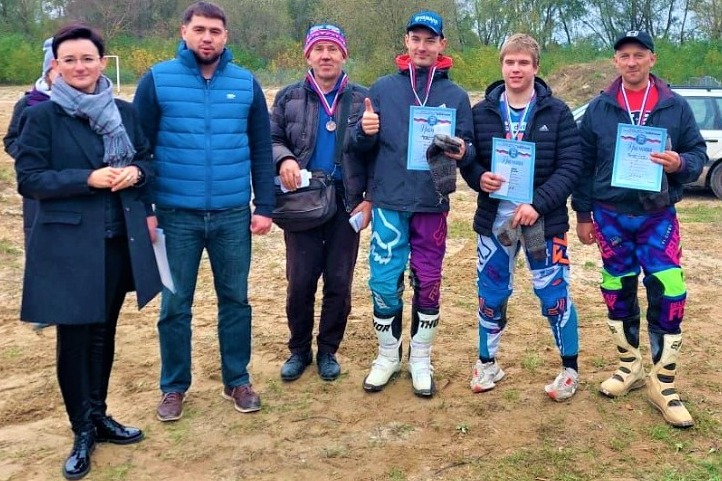 Мордовские спортсмены победили в областных мотогонках | Новая жизнь