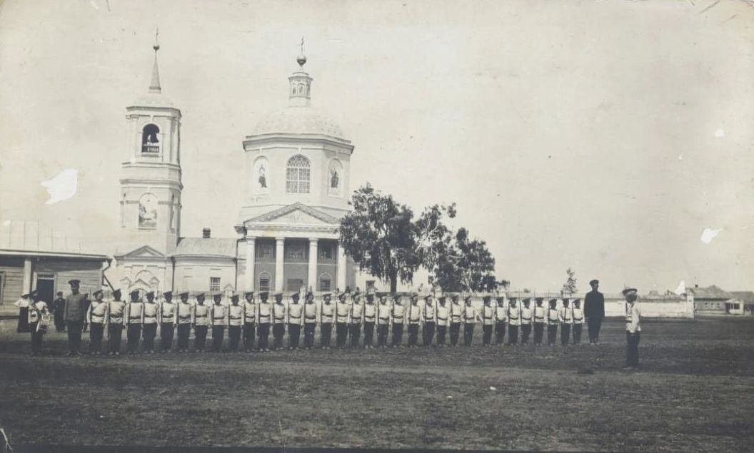 Никольская церковь, была разрушена в конце 1943 года.