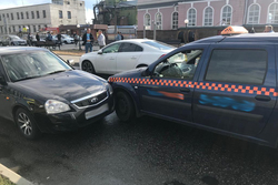 В Мичуринске в ДТП с такси пострадал 18-летний парень