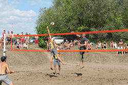 В Мучкапе прошёл открытый областной турнир по пляжному волейболу
