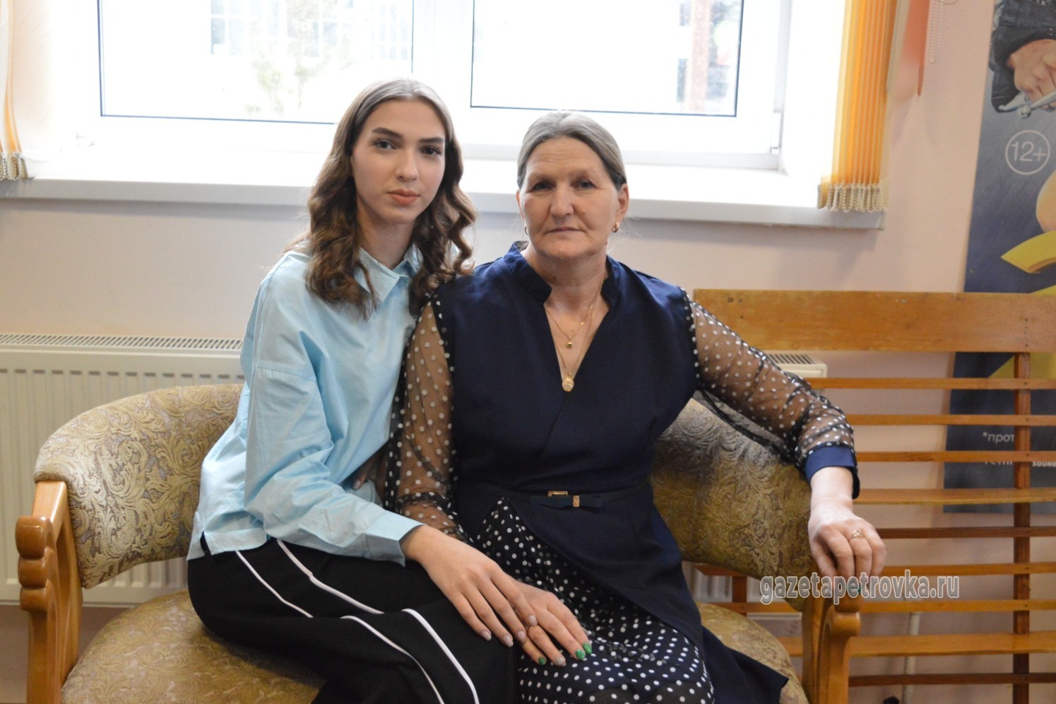 Светлана Дурнова из села Щегловка с мужем Александром родили и воспитали 12 детей. Сейчас с родителями проживает младшая дочь Василиса