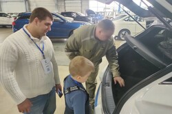 Шестилетний тамбовчанин побывал на автозаводе благодаря «Ёлке желаний»