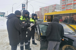 Тамбовские полицейские проверили соблюдение масочного режима в автобусах и такси