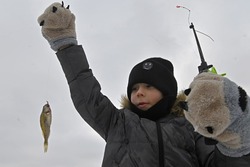 На фестивале по рыбной ловле среди юных рыбаков первое место взяла одиннадцатилетняя тамбовчанка