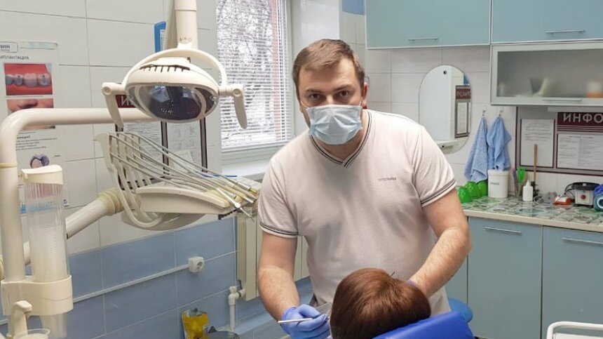 На приёме у стоматолога-ортопеда Бориса Руденко.       