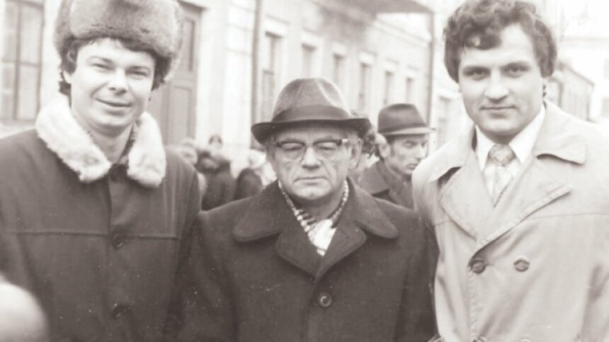 Александр Никоноров - председатель студенческого профкома, Владимир Гульц - секретарь парткома, Евгений Матушкин, 1982 г.