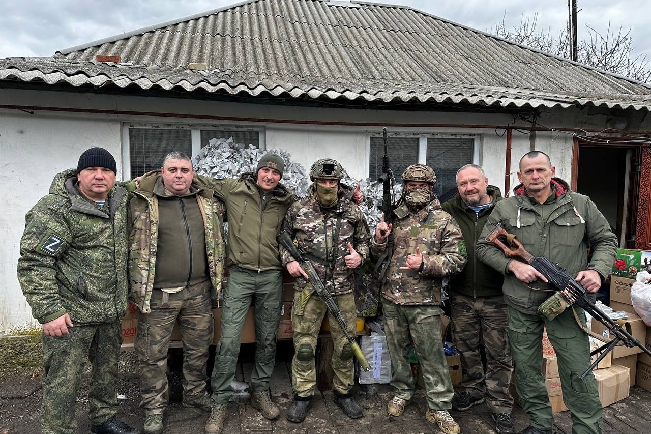 Представители «Боевого братства» и Союза десантников посетили наших бойцов