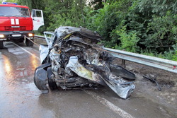 «ВАЗ» попал под «КАМаз»: погиб водитель легковушки