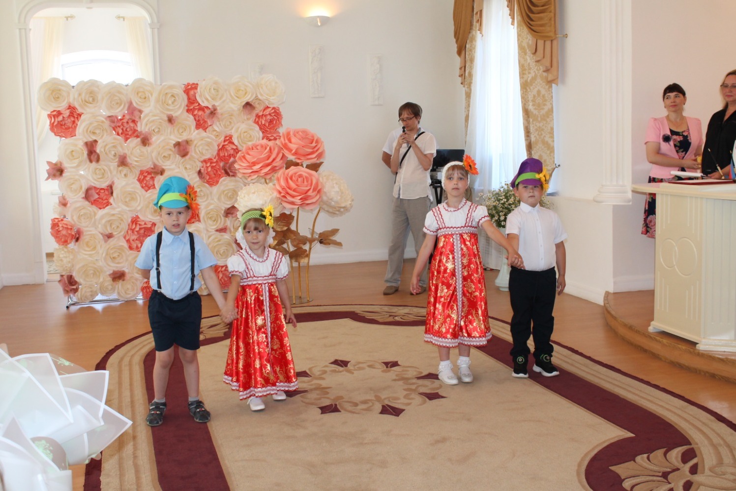 Воспитанники детского сада «Алёнка»