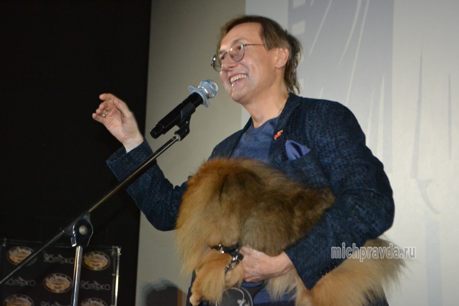 Николай Лебедев обращается к мичуринским зрителям