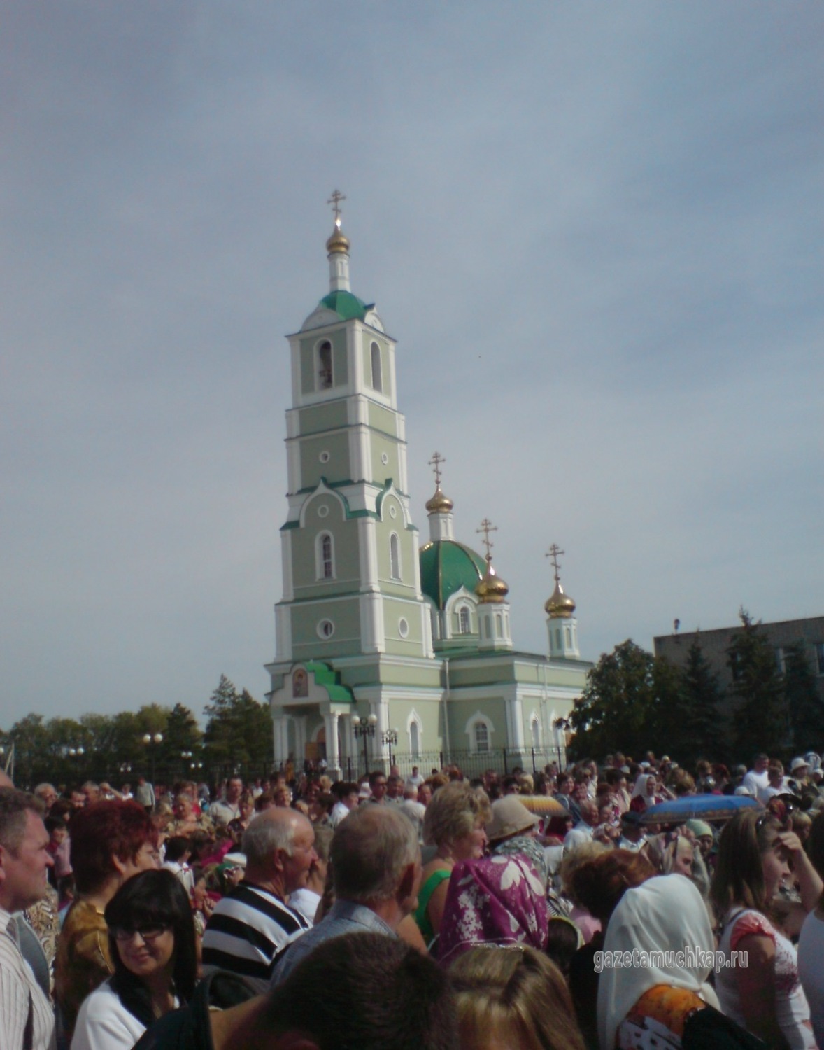 Фотографии со дня открытия храма