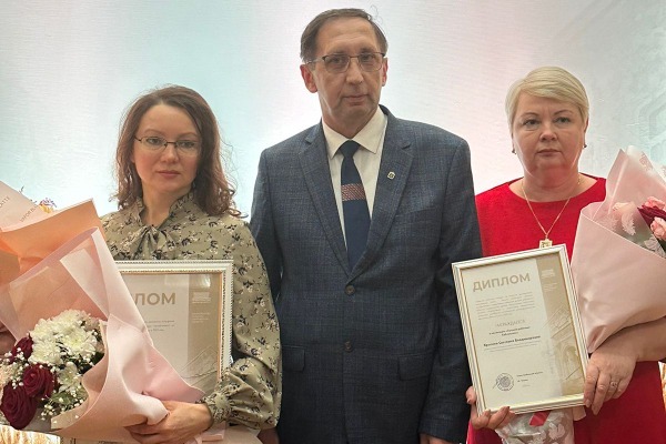 Директор знаменского