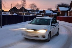 Поехала за добавкой: женщину из Притамбовья подозревают в угоне такси  