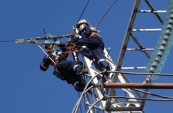 В Тамбовской области энергетики усилили защиту магистральной ЛЭП 