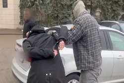 Жителя Тамбова заключили под стражу по подозрению в госизмене