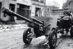 Универсальный шедевр. 76-миллиметровая дивизионная пушка ЗИС-3 образца 1942 года.