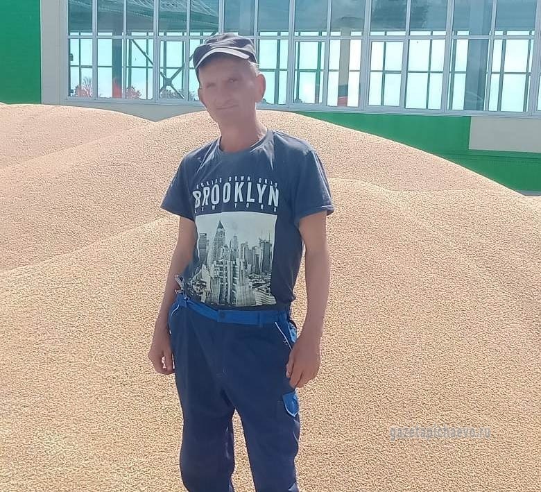 Механизатор Василий Давыдкин
