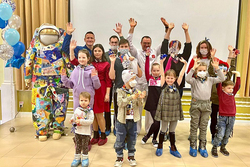 Космонавт и волонтёры фонда UNITY поддержали тамбовских детей с онкозаболеваниями
