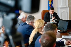 Евгений Первышов предложил сформировать региональную программу сохранения культурного наследия