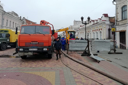 К 12 ноября авария на трубе коллектора в Тамбове на улице Коммунальной будет устранена