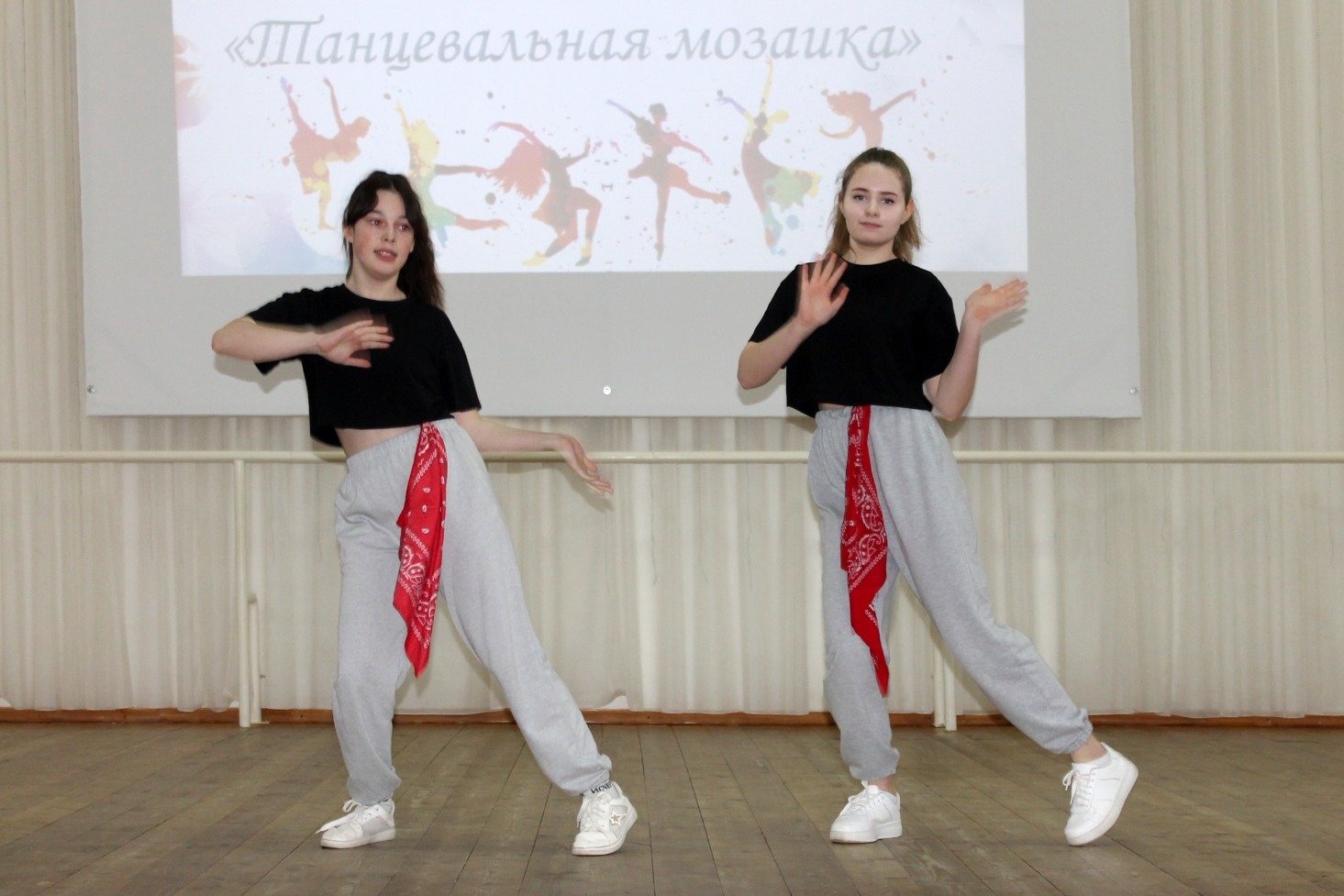 Танцевальный коллектив «Феникс» (Кирсанов), дуэт «Жара»