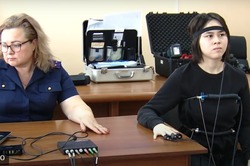 Герои программы «В наших силах» увидели, как работает полиграф