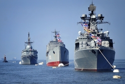 Первые лица региона поздравляют моряков и ветеранов флота с Днём ВМФ