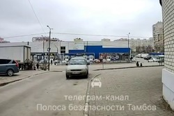 В Тамбове «Калина» добралась до парковки без помощи водителя