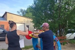 Жители Тамбова участвуют в субботниках на дворовых территориях