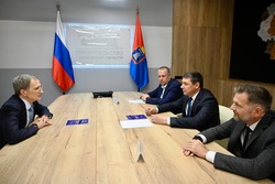 Член ЦИК России Николай Левичев и Евгений Первышов обсудили предстоящие выборы