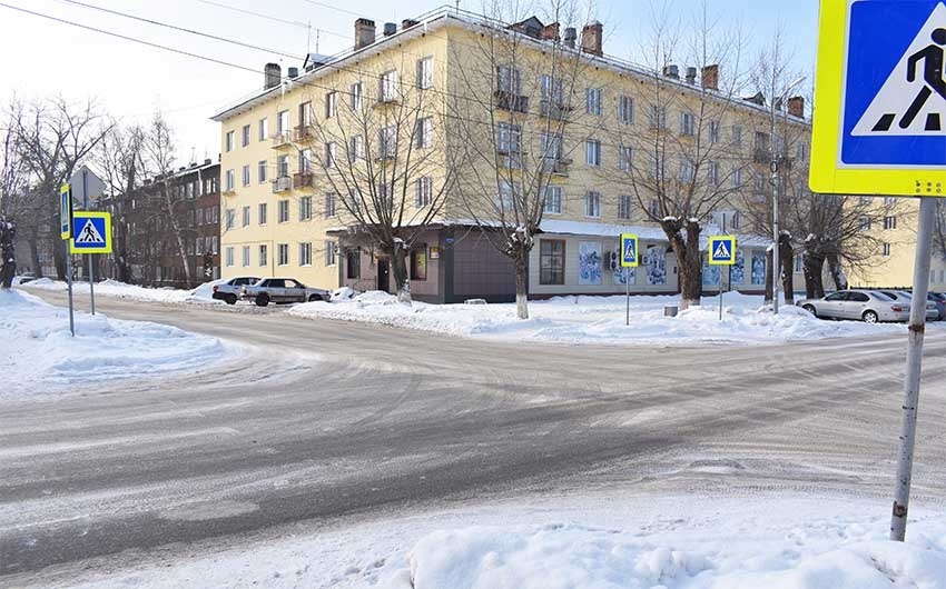 Перекрёсток улицы Котовского и проспекта Труда оборудуют мигающим светофором 