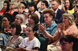 Тамбовские медики принимают поздравления с профессиональным праздником 