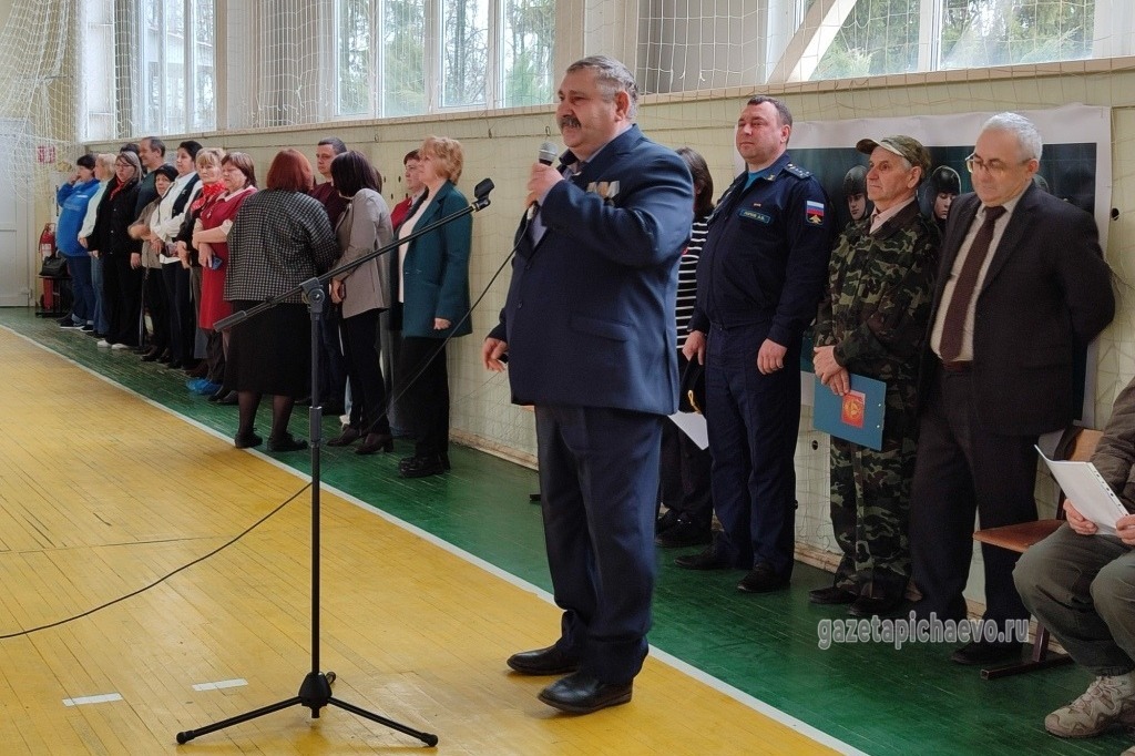 К школьникам обратился участник Афганской войны Пётр Литвинов