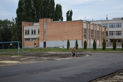 В Тамбове отремонтировали стадион у второго корпуса 22-й школы