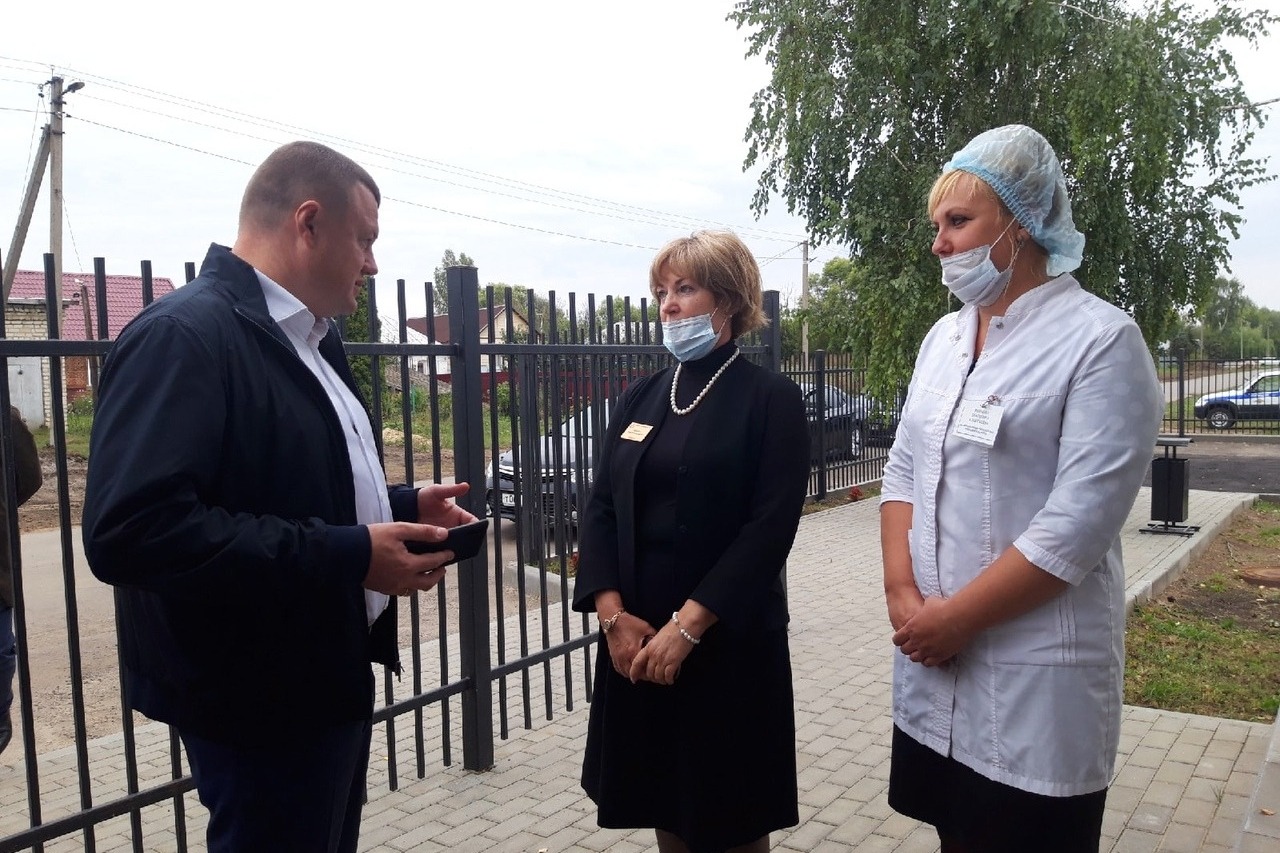 О работе ФАПа рассказала главный врач районной больницы Нина Королёва.