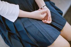 В Тамбовской области мужчина развращал 13-летнюю школьницу