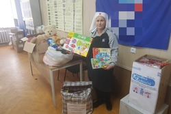 Сёстры милосердия Новоайдара передали нуждающимся гумпомощь из Тамбова