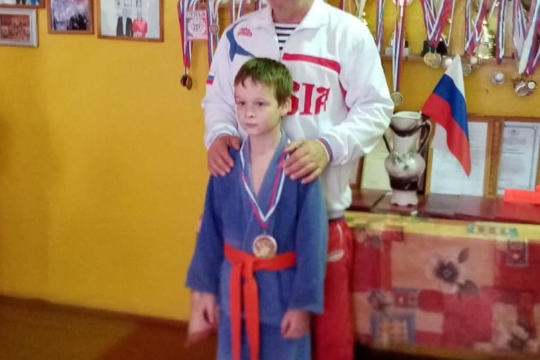 Максим Белоусов — победитель в весовой категории 35 кг