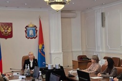 Тамбовским выпускникам Президентской программы подготовки кадров вручили дипломы