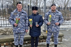 Тамбовские судебные приставы присоединились к праздничной акции «Вам, любимые»