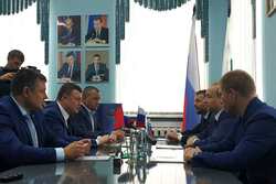 Александр Никитин обсудил с представителями ЦИК РФ внедрение цифровых технологий на предстоящих выборах