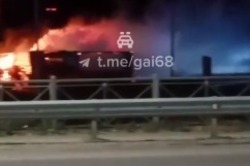 В Ржаксинском округе сгорела шашлычная