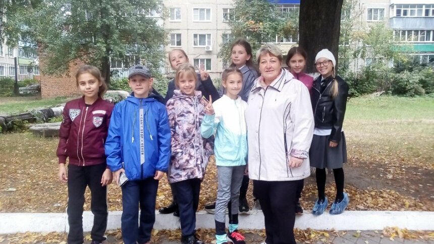 Светлана Владимировна Логунова со своими воспитанниками
